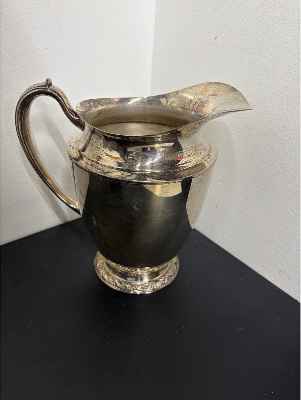 Vintage Oneida Silversmiths 8.5” Pitcher - Flared Spout & Scrolled Handle